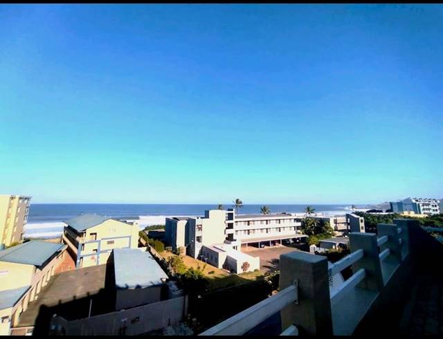 3 BEDROOM APARTMENT FOR SALE IN MARGATE BEACH